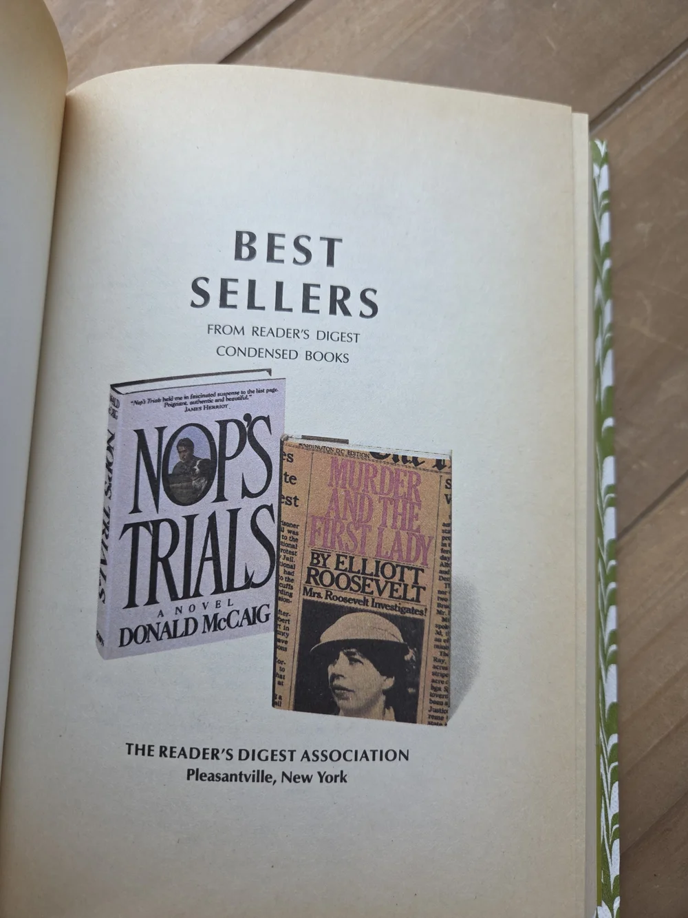 Best Sellers Reader's Digest Condensed Books - Green Hardcover Spine